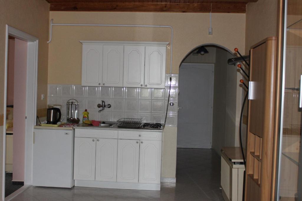 Orwa Apartmanok - Cedrus Koez Zalakaros Oda fotoğraf