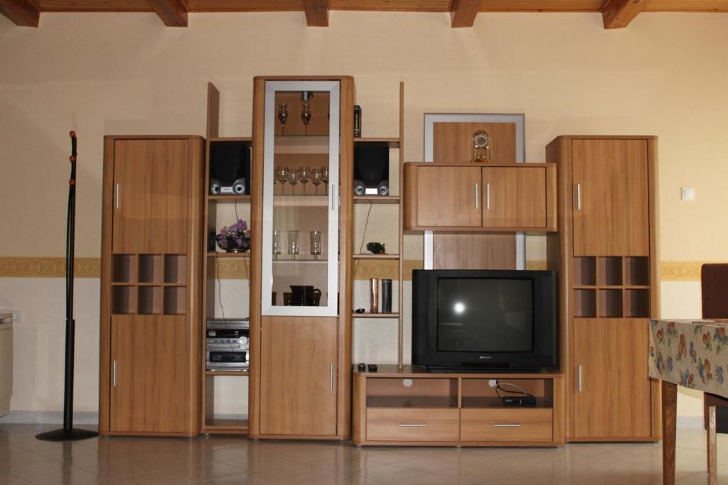 Orwa Apartmanok - Cedrus Koez Zalakaros Oda fotoğraf